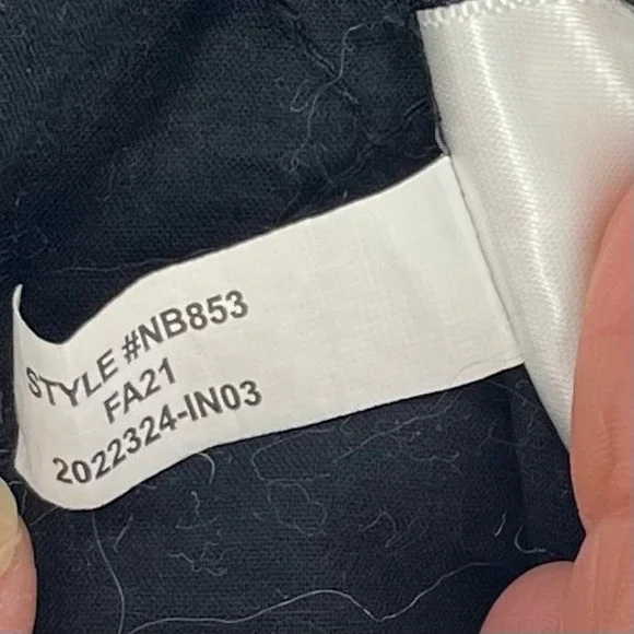 Madewell Quilted Puff-Sleeve Mini Dress in Black Amie Floral (small) - Picture 12 of 12